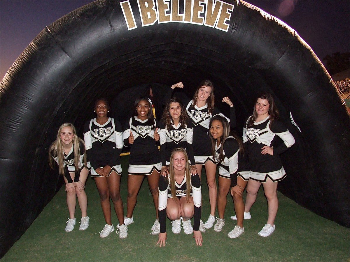 Image: IHS cheerleaders Kelsey Nelson, Jameka Copeland, Ashley Harper, Beverly Barnhart, Kaitlyn Rossa, Destani Anderson, Bailey DeBorde and Madison Washington believe in the Gladiators!