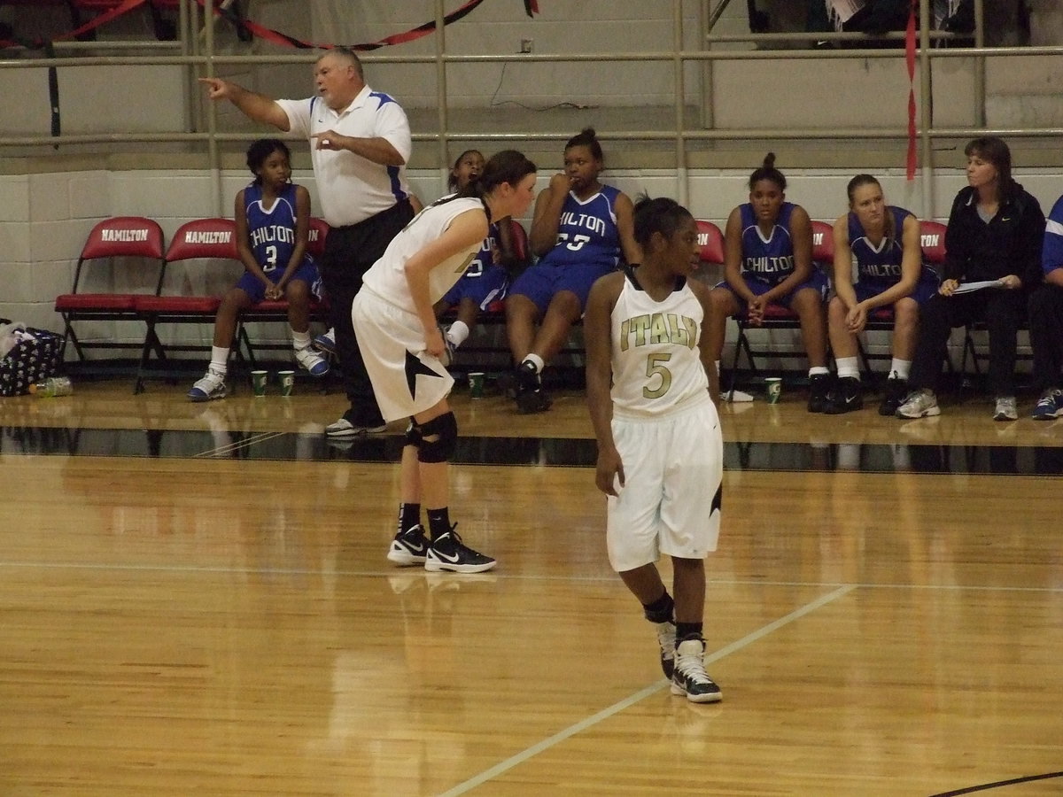 Image: Jameka Copeland (5) and Kaitlyn Rossa (3)