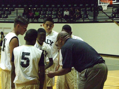 Image: Coach Larry Mayberry readies the 7th grade team for Clifton.