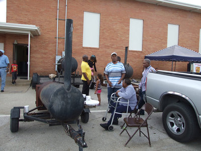 Image: Members of Union, Mt. Gilead and Mt. Zion churches cooked barbecue for the feast.