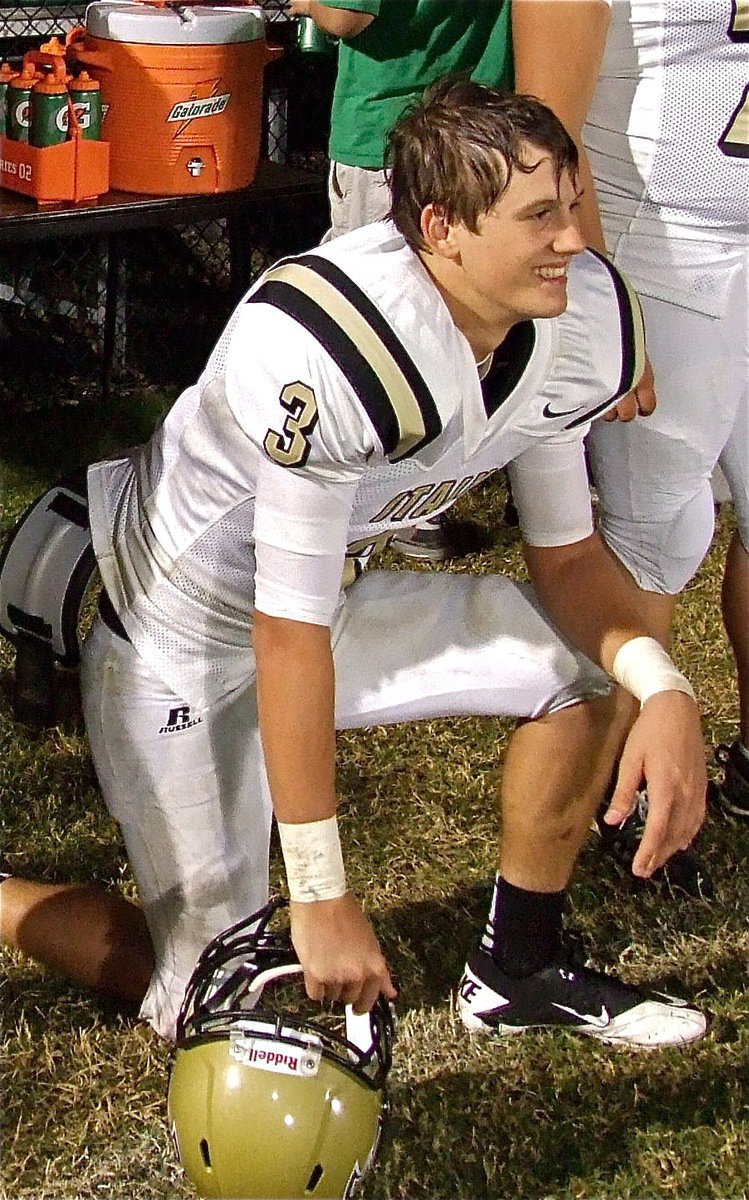 Image: Gladiator #3 Jase Holden (Sr) received 2nd Team All-District Outside Linebacker.