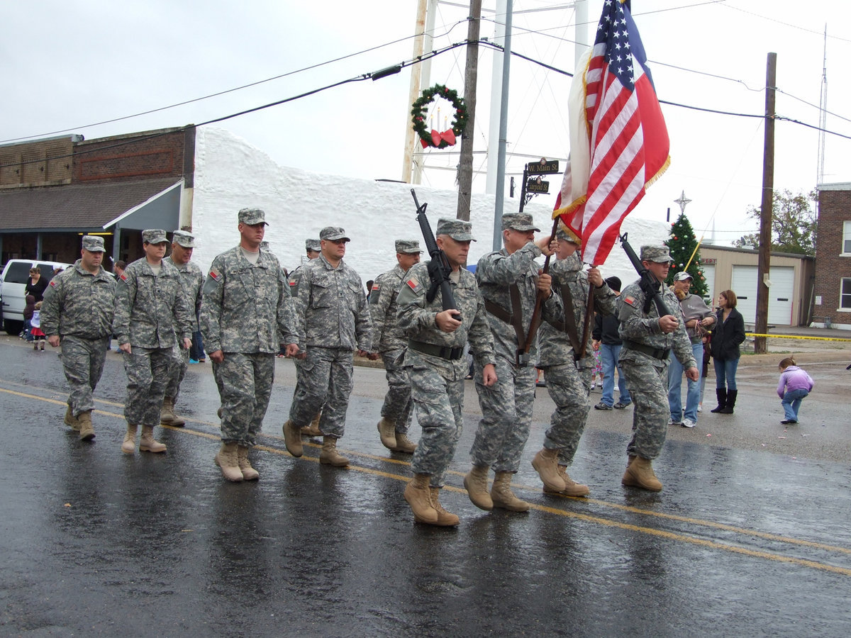 Image: Texas State Guard presenting the colors during the parade.