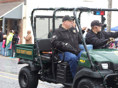 Image: Sheriff Johnny Brown rides in style.