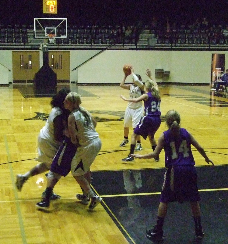 Image: Lady Gladiators double-team this Rattler.