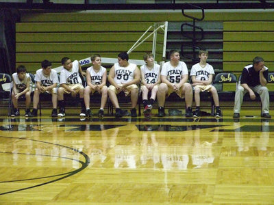 Image: Gladiator 7th grade team wait for their turn to play.