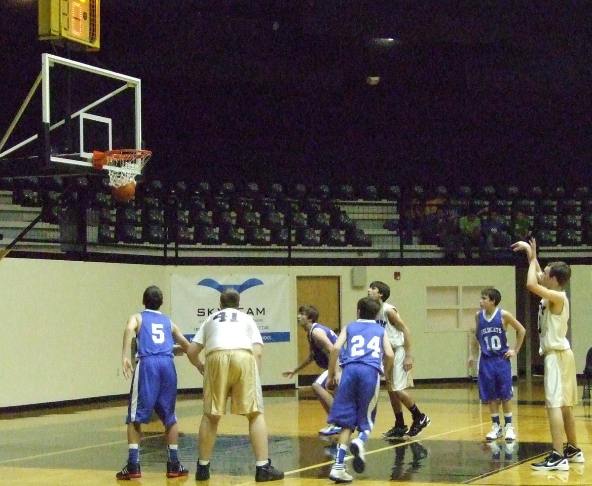 Image: Connor(#11) led the pack with 19 points for the game.