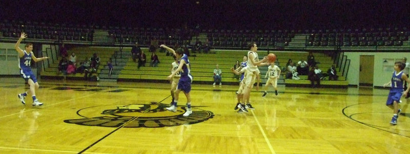 Image: Connor(#11) makes an impressive stand on the court Thursday night.