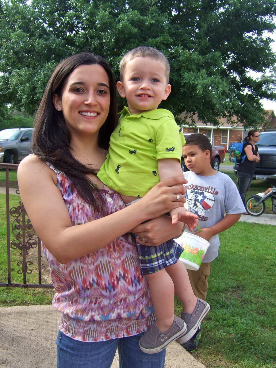 Image: Kasey and Porter Montgomery are ready to find Easter Eggs.