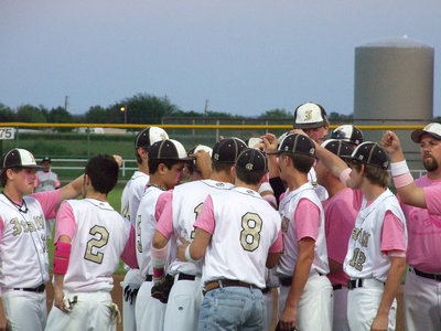 Image: Pink is “in” for the Italy Varsity team.