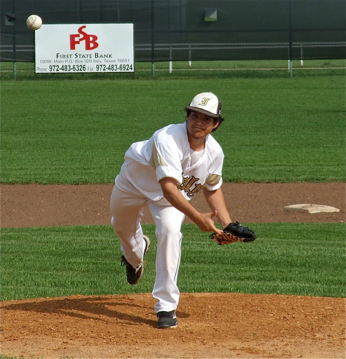 Image: Tyler Anderson starts on the mound for the JV Gladiators.