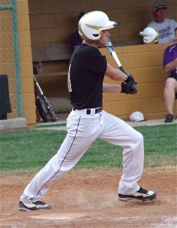 Image: Gladiator junior Justin Wood(4) get a hit early in game two against Alvarado.