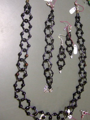Image: Necklace, bracelet and earrings to match.