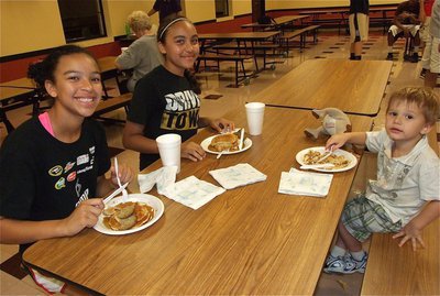 Image: Yum! A 2:00 a.m. Pancake Breakfast was served inside the Italy High School cafeteria after the Midnight Madness workout.