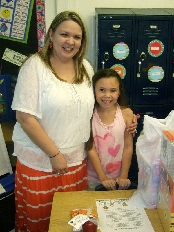 Image: Mrs. Holley (2nd grade teacher) with her new student Zoe Morgan-Beemer.