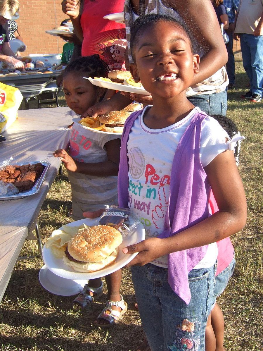 Image: Jedicia Reed is five years old and ready to eat.