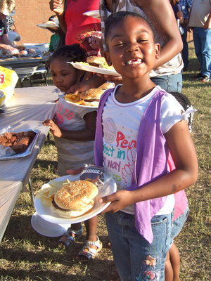 Image: Jedicia Reed is five years old and ready to eat.
