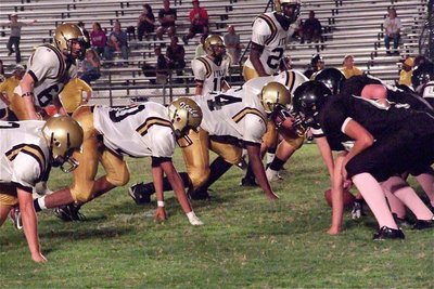 Image: Italy’s JV defense is poised to pounce on the Wampus Cats.