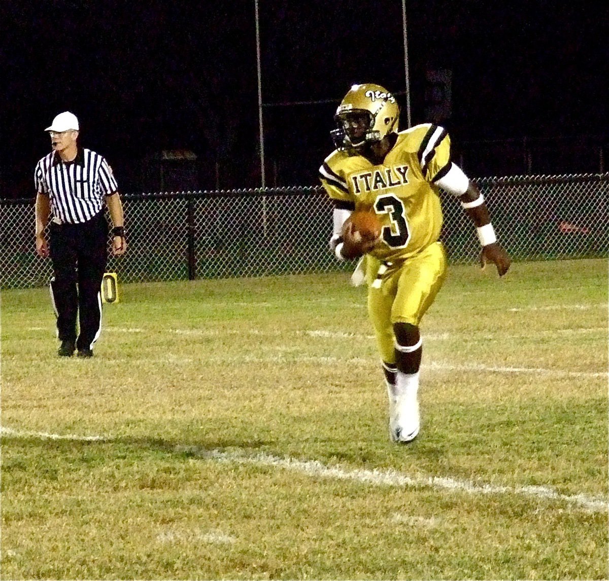 Image: Marvin Cox(3) flourished during his second start at quarterback for the Gladiators scoring 4 offensive touchdowns, a two-point conversion and returned a defensive strip for a touchdown, totaling 32 of Italy’s 51-points. Cox also completed 7-of-14 passes for 85-yards and ran 16 times for 144-yards.