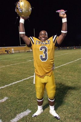 Image: Marvin Cox(3) celebrates his team’s win after the game. Italy punished the Itasca Wampus Cats 51-0.