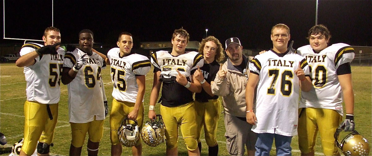 Image: Zackery Boykin(55), Adrian Reed(64), Cody Medrano(75), Zain Byers(50), Shad Newman(25), Me, Colin Newman(76) and Kevin Roldan(60) are just one big happy Italy Family.