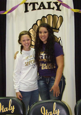 Image: Alyssa Richards is joined by Lady Gladiator teammate Bailey Eubank now that Richard’s has chosen Tennessee Tech to be her next campus.
