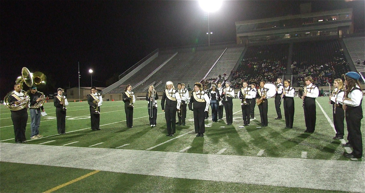 Image: The Gladiator Regiment Band prepares to entertain Italy fans during halftime.