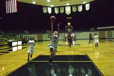 Image: Tara Wallis(4) and the Lady gladiators leave Faith Family behind. Wallis would finish the game with 8-points.