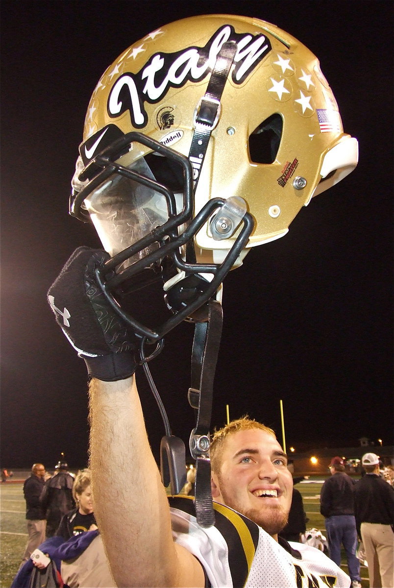 Image: Zackery Boykin(55) is Gladiator proud!