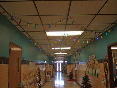 Image: Another hall with colored lights