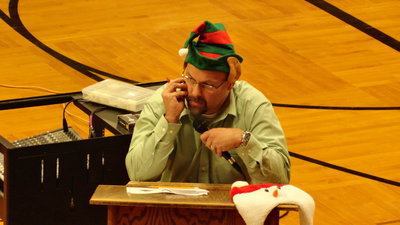 Image: Leon the Elf or Lee Joffre narrates a Christmas tale to music.