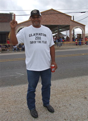 Image: Billy Ray Turner, Gladiator Fan of the Year, is proud of Italy’s new pavilion…and the Gladiators!!