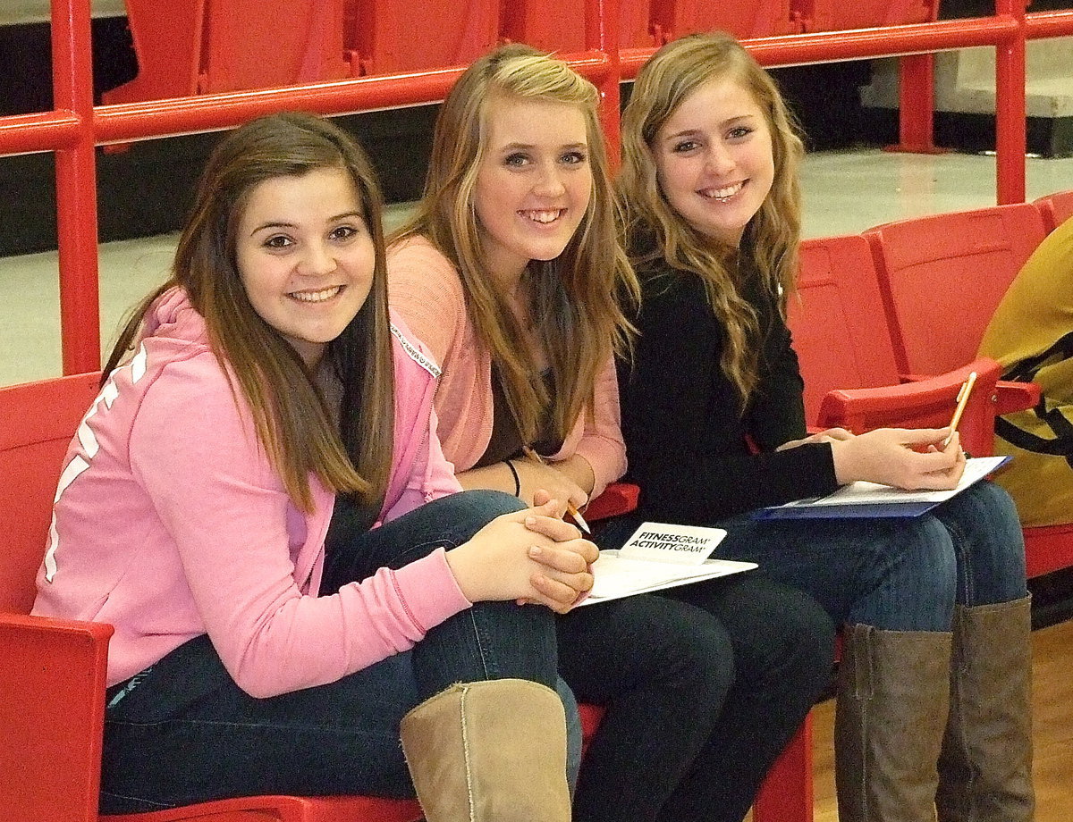 Image: Managers Reagan Adams, Hannah Washington and Madison Washington are ready for an exciting season of Gladiator basketball!