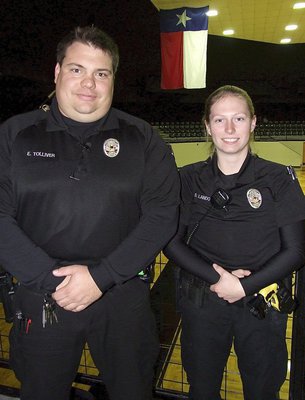 Image: Italy Police Officers Eric Tolliver and Shelbi Landon enjoy the matchup between Italy and Dallas Gateway.
