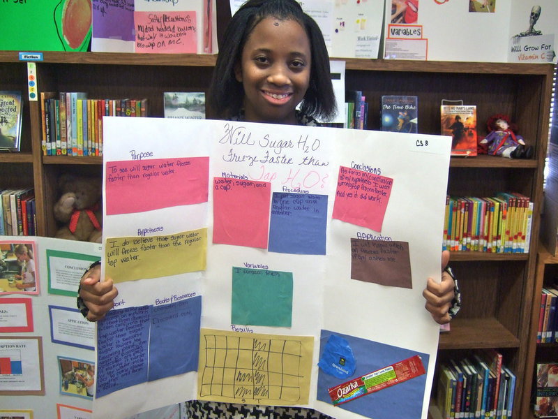 Image: Keondra Jackson (6th grade) took second place for her project.