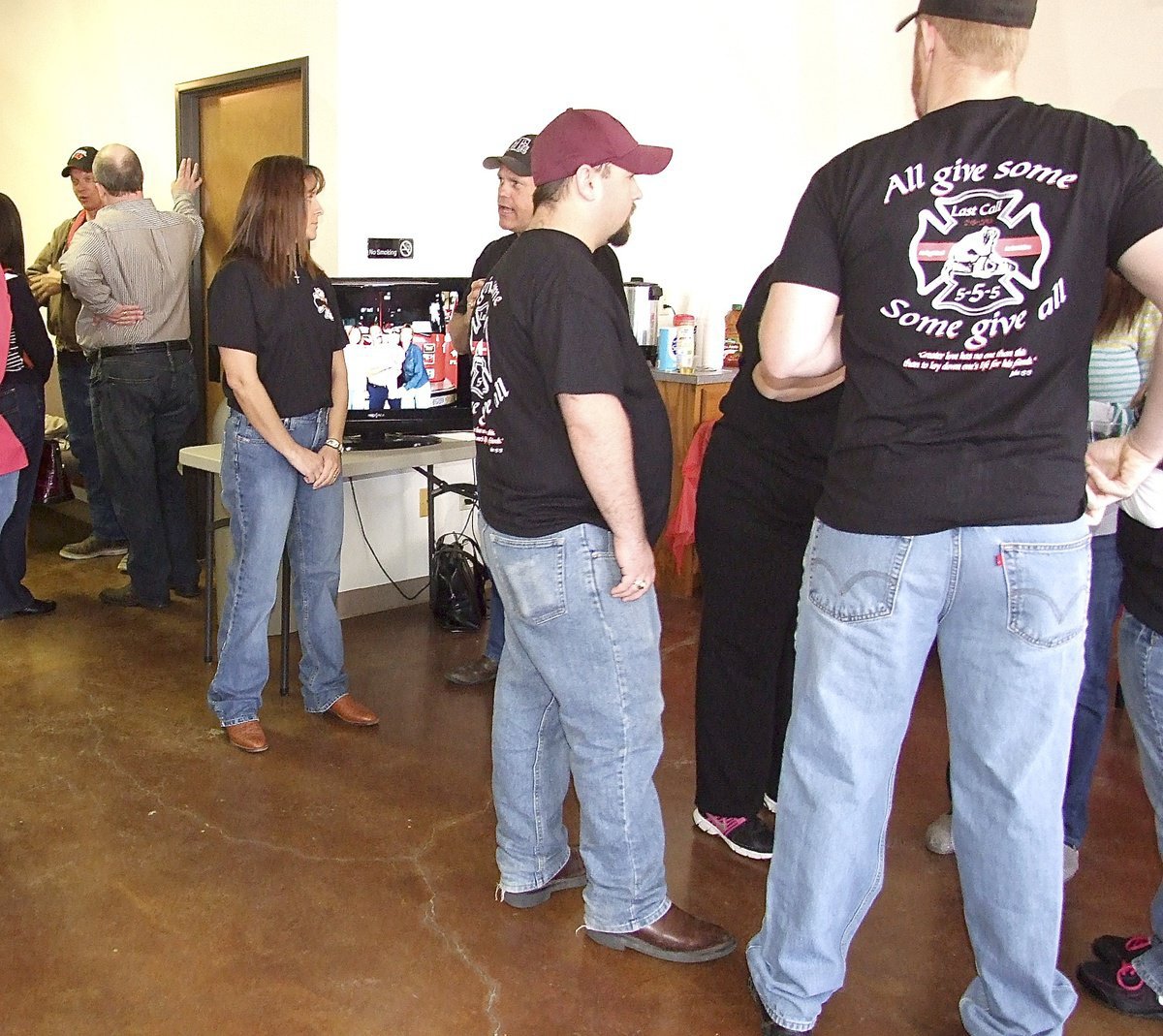 Image: Shirts were worn in memory of Greg.