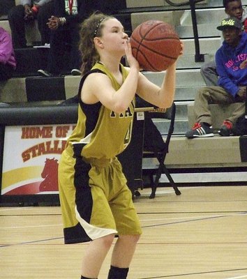Image: Italy Lady Gladiator sophomore guard Tara Wallis(4) earned 1st Team All-District honors in District 14-1A.