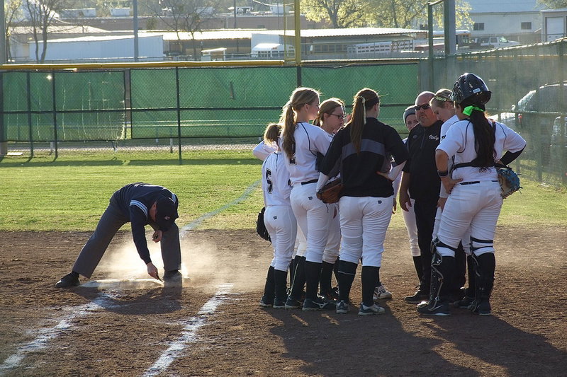 Image: With Itasca building a sizable lead midway thru, Lady Gladiator head coach Wayne Rowe and his troops dust off the damage and prepare for a comeback.