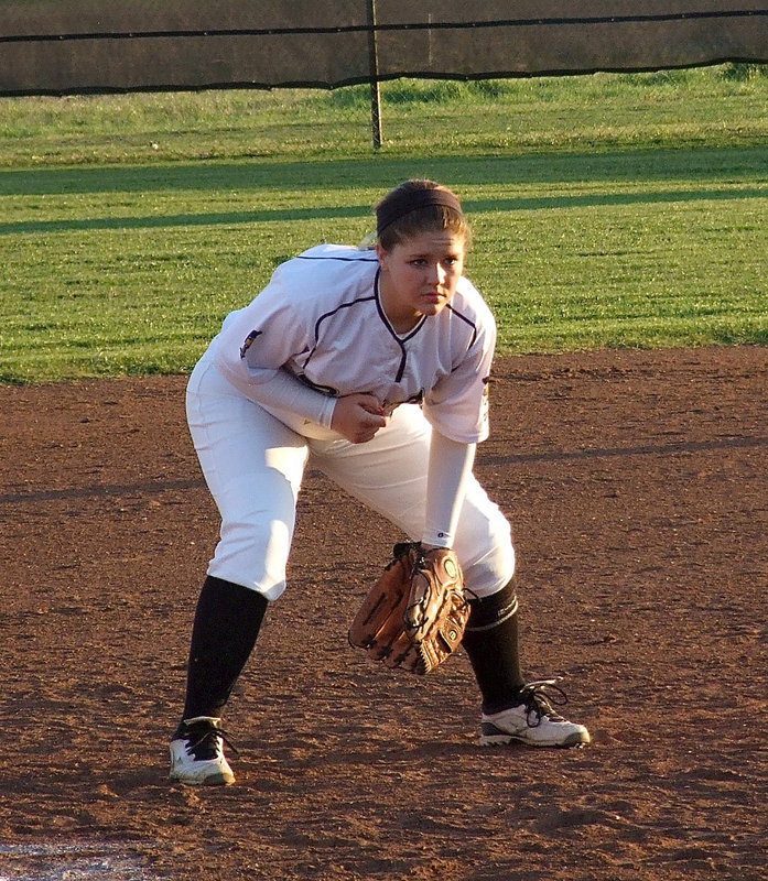 Image: Italy’s third baseman Paige Westbrook(10) is ready for anything with the game on the line.