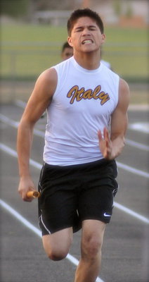 Image: Italy 8th grader Joe Celis gives it his all during the relay races.