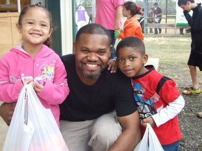 Image: Mia age 4, Bryant Cochran age unknown and Kaelynn age 4 enjoyed the Mayor’s Egg Hunt.