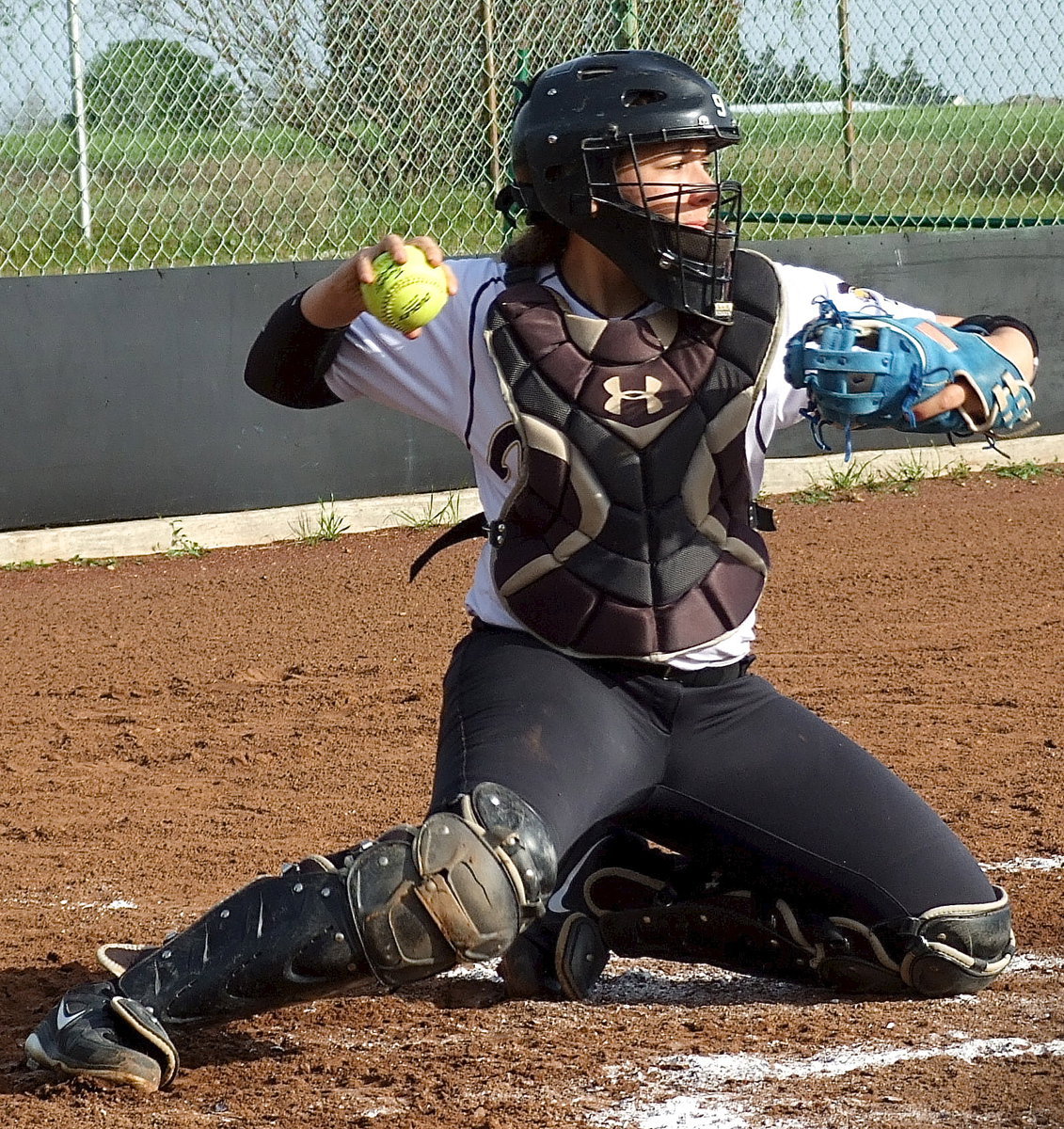 Image: Senior Alyssa Richards(9) keeps her team grounded and focused on the goals.