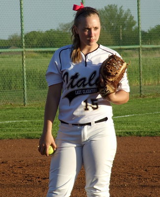 Image: Lady Gladiator Jaclynn Lewis(15) pitched two shutouts, one a perfect game, on Friday against Covington while Italy’s offense outscored their opponent 39-0 over the course of both games.