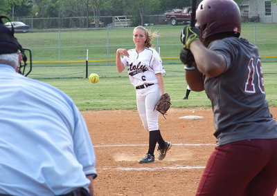 Image: Hannah Washington(6) starts off with a strikeout.