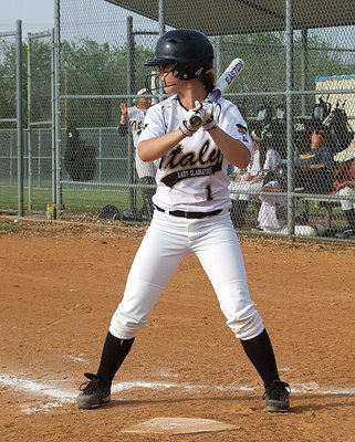 Image: Lady Gladiator sophomore Bailey Eubank(1) is set for the pitch.