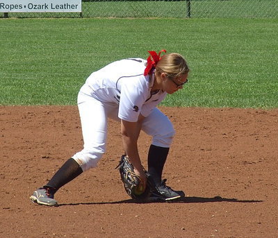 Image: Bailey Eubank(1) covers a practice grounder.
