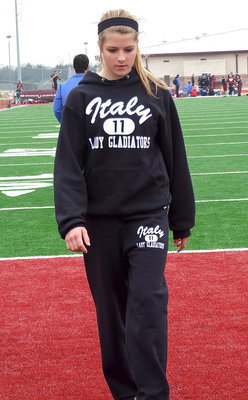 Image: Italy Track star Halee Turner, just a Freshman, advances to Regionals.