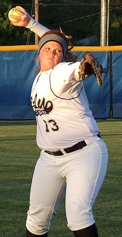 Image: Katie Byers(13) warms up between games against Gorman.