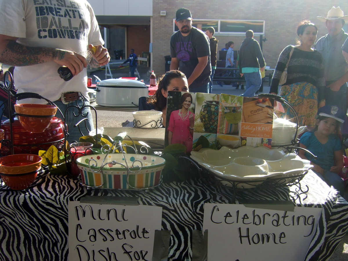 Image: This booth sported dishes, casserole dishes and more.