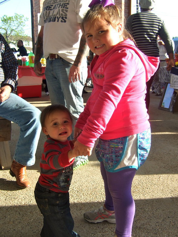 Image: Tinsley Enriquez and Stetson Pillow having a good time dancing.