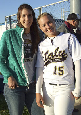 Image: Former Lady Gladiator pitcher Megan Lewis, who played college ball at Vernon College and Hardin-Simmons University, was in Weatherford to support Italy and her little sister Jaclynn Lewis(15) who has continued to do a phenomenal job filling the cleats of her big sis.